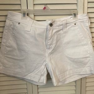 Levi’s white denim shorts